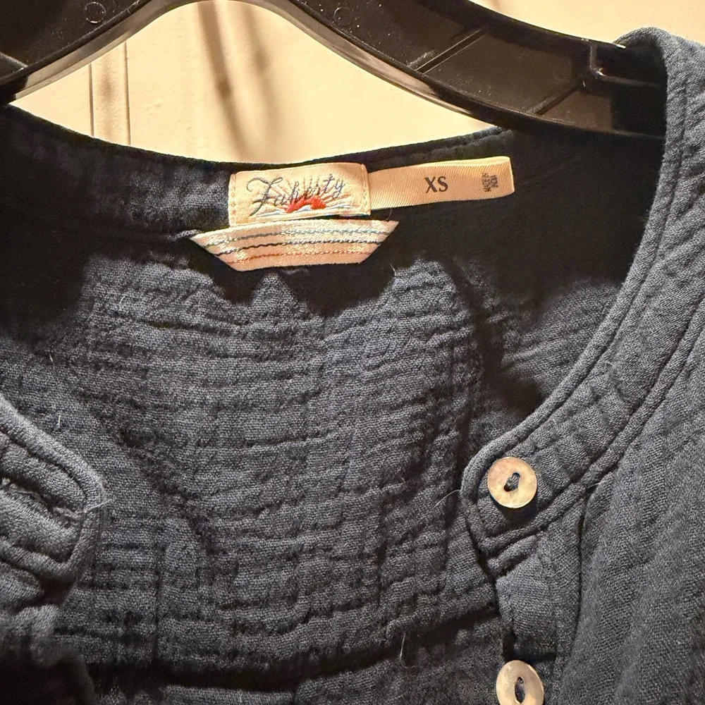 Faherty Dream Cotton Gauze Desmond Top XS - Picture 3 of 4